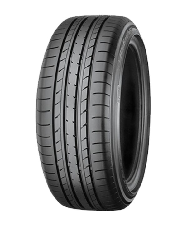 Yokohama dB Decibel E70N 215/55 R17 94V DOT2021